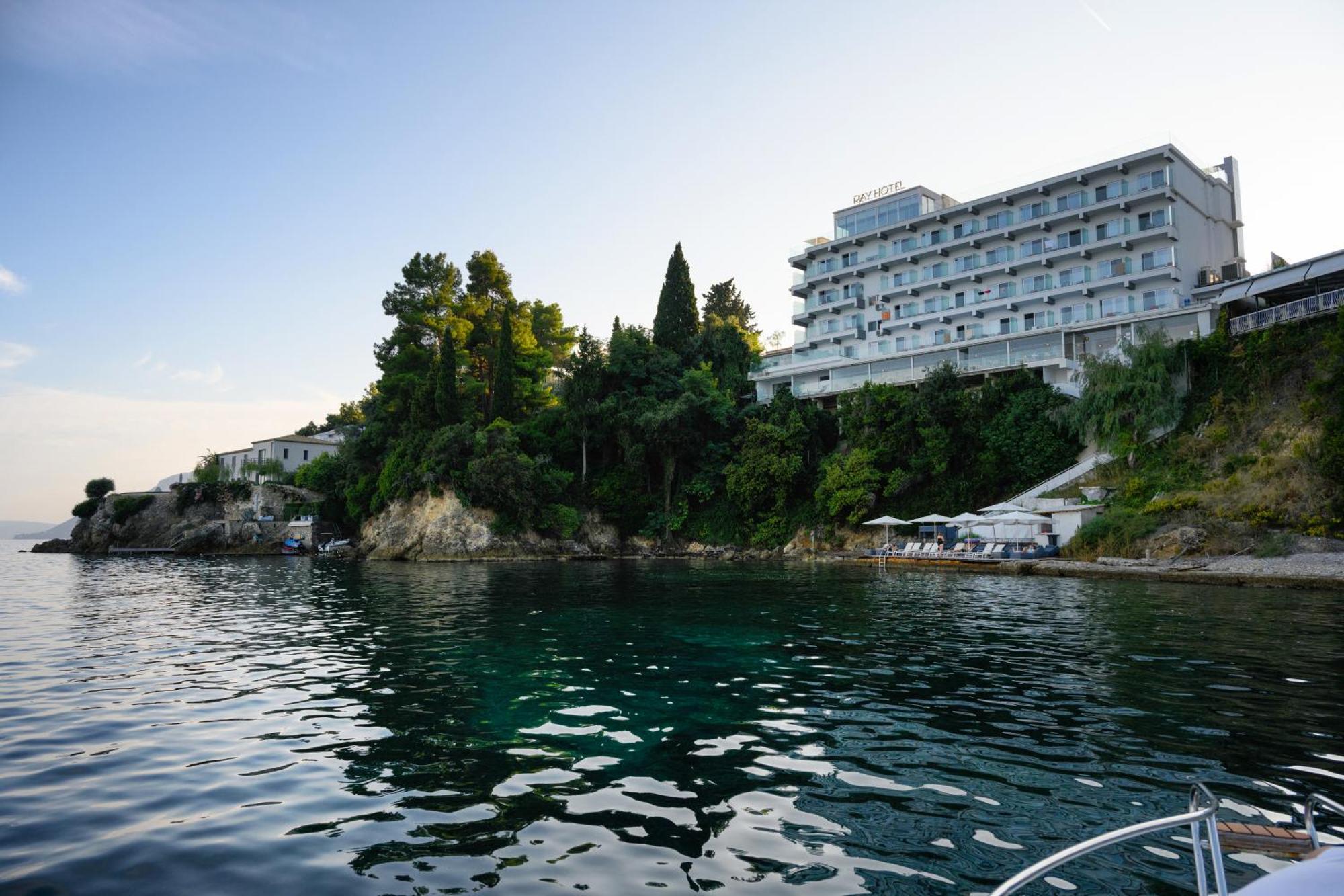 Ray Hotel Corfu Perama  Eksteriør billede